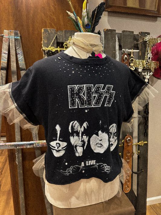 Kiss Tee (XL)